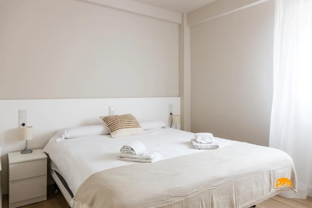 Malibu By Cadiz Time Apartment Spain